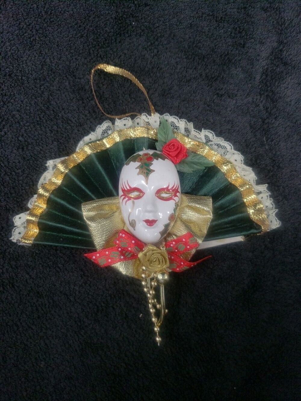 Porcelain Mardi Gras Face Mask Fan Wall Decor Ornament Red Green Christmas